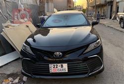 تۆیۆتا کامری